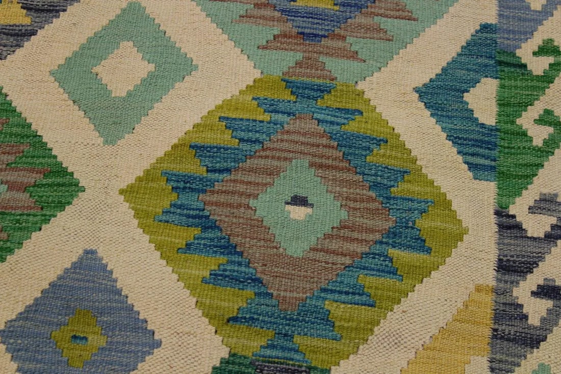Bohemian Kilim Ivory/Green Hand-Woven Wool Rug -5'6 X 8'1 - 6
