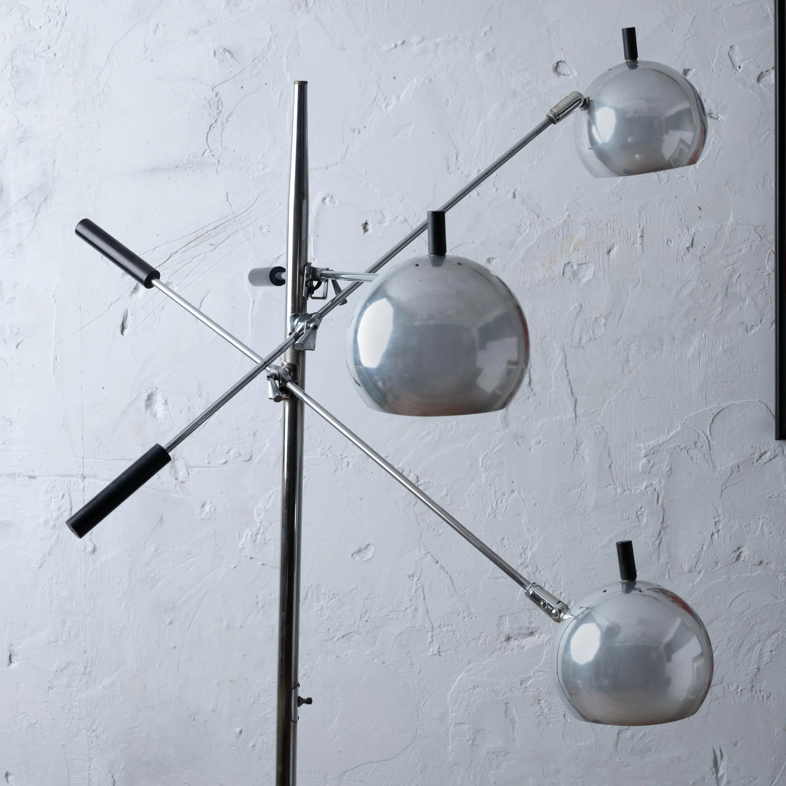 Triennale Orbiter Chrome Floor Lamp by Robert Sonneman, C.1970 - 3