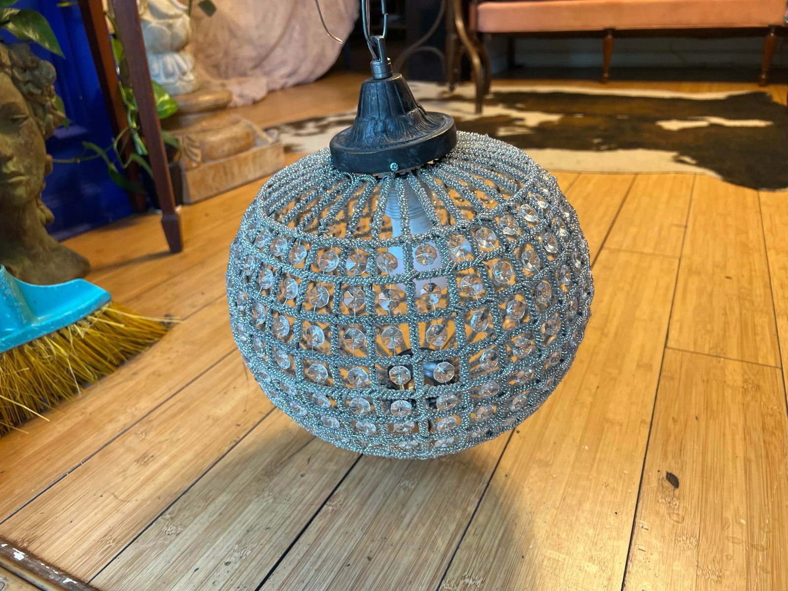 1970s Petite Sphere Hollywood Regency Pendant - 5