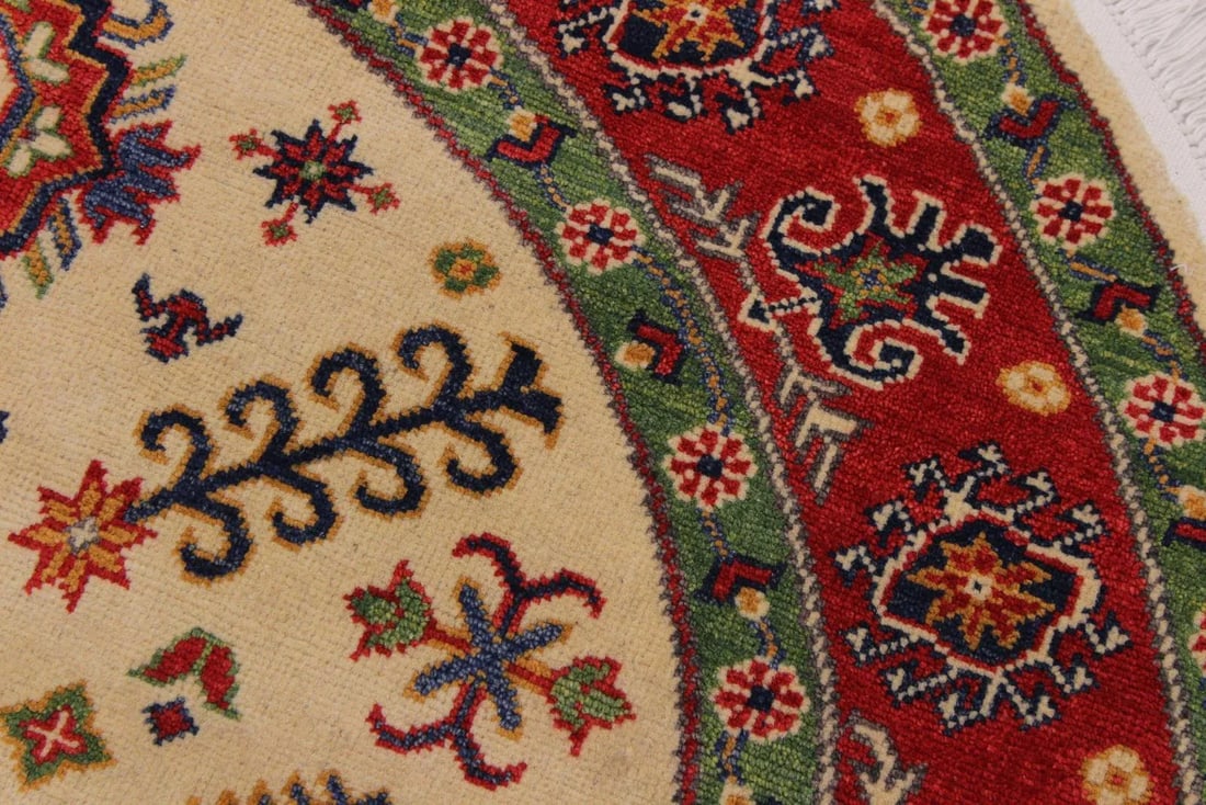 1990s Shabby Chic Kazak Ivory/Red Wool Round -4'9 X 4'11 - 4