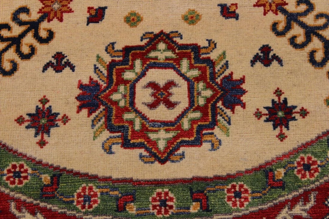 1990s Shabby Chic Kazak Ivory/Red Wool Round -4'9 X 4'11 - 5