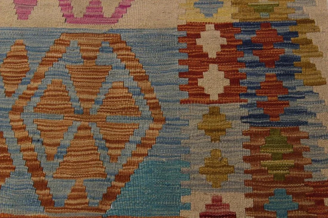 1990s Boho Chic Tribal Kilim Hand-Woven Wool Rug -5'1" X 6'6" - 4
