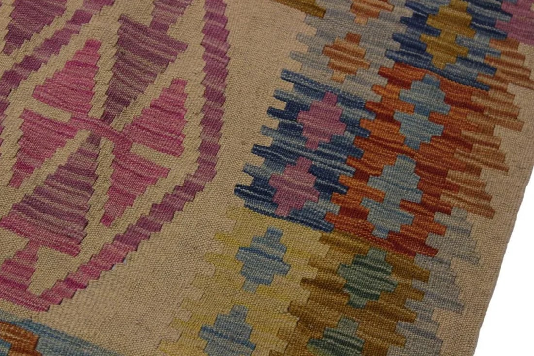 1990s Boho Chic Tribal Kilim Hand-Woven Wool Rug -5'1" X 6'6" - 5