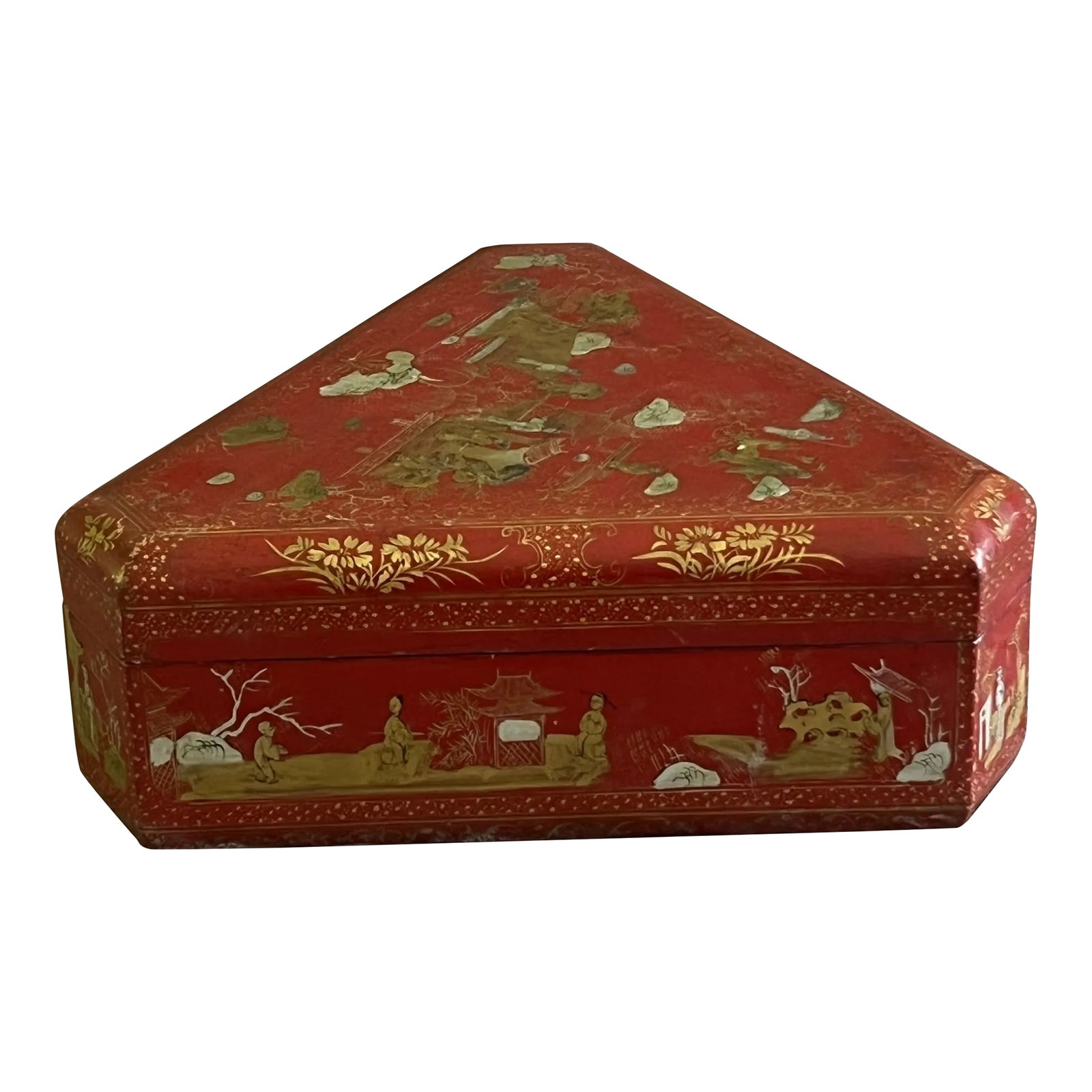 19th Century Vintage Triangular Chinoiserie Box: Beautiful unusual Chinoiserie triangler box with gilt painting on red lacquer. Condition: Alterations: Original Condition Unaltered Imperfections: Some Imperfections Condition Notes: Vintage