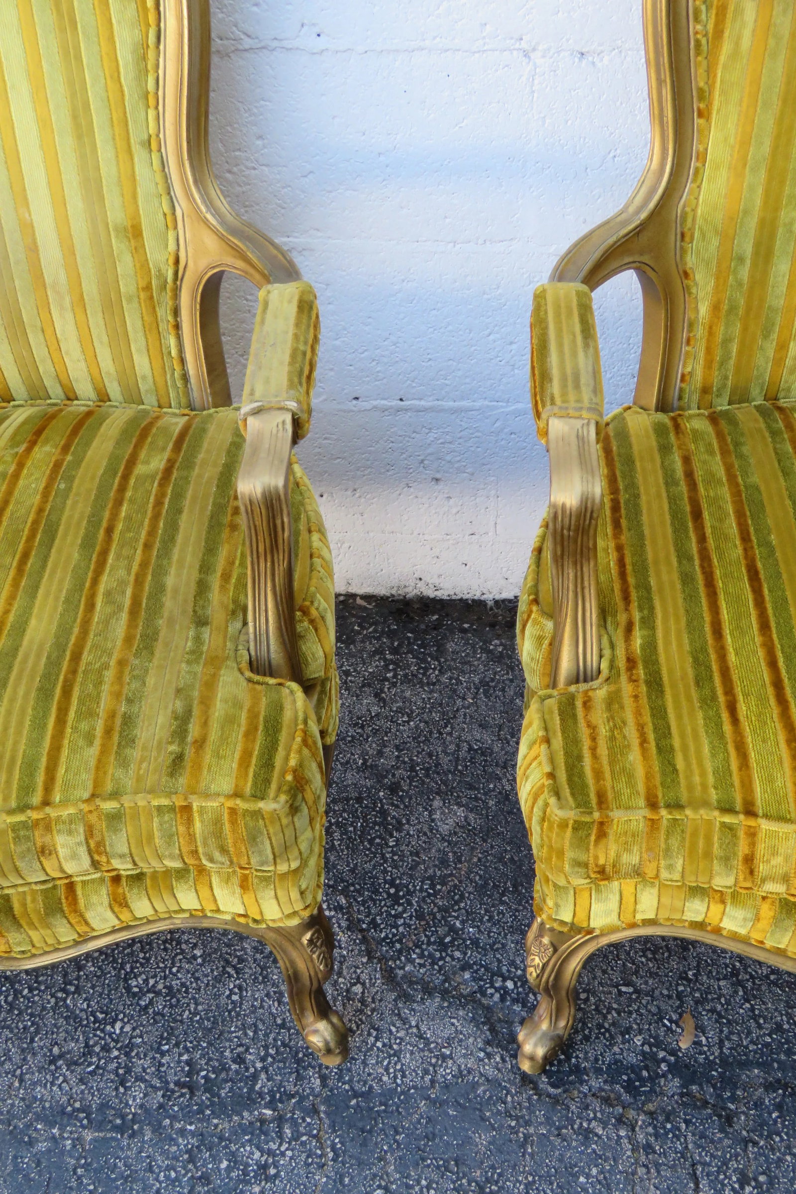 Modernage French Painted Gold Large Side Accent Chairs a Pair - 4