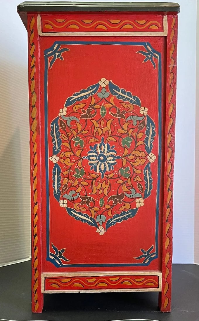 Small Painted Cabinet With Bright Colors - 2