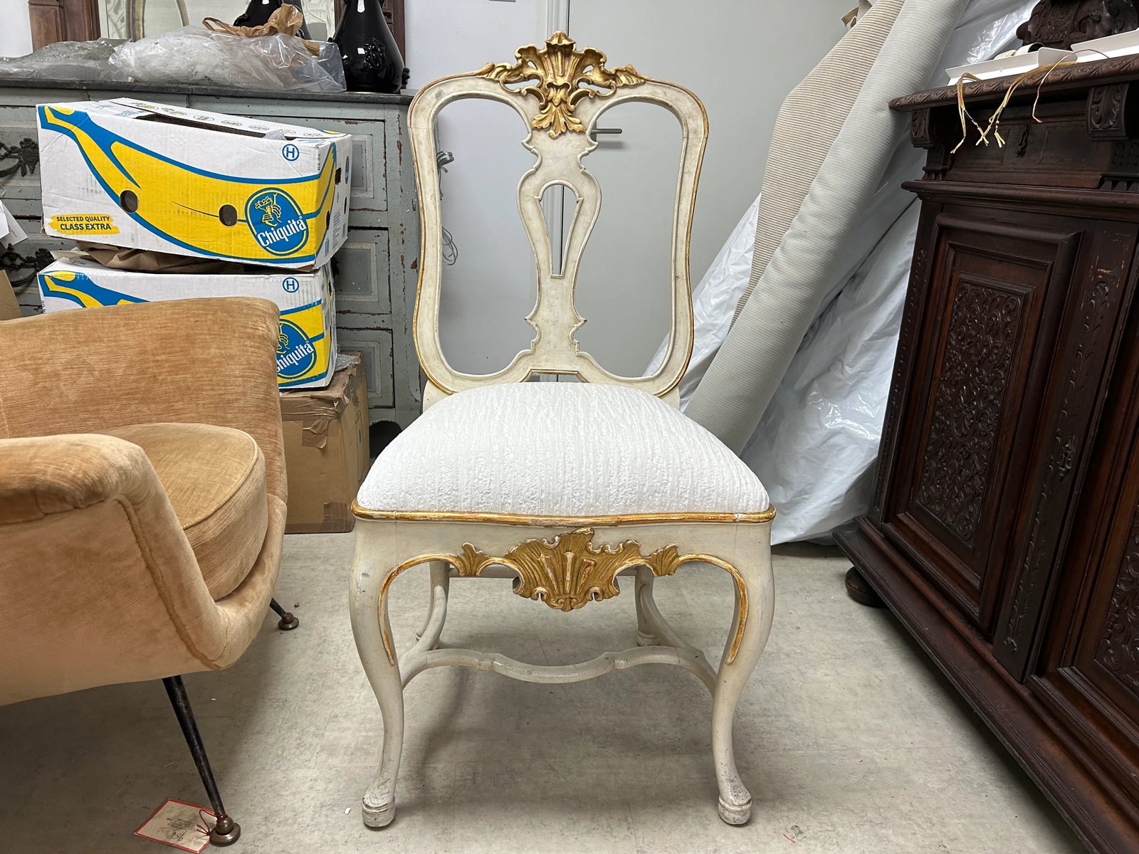 1920s Antique Italian Painted and Gilt Chair - 10