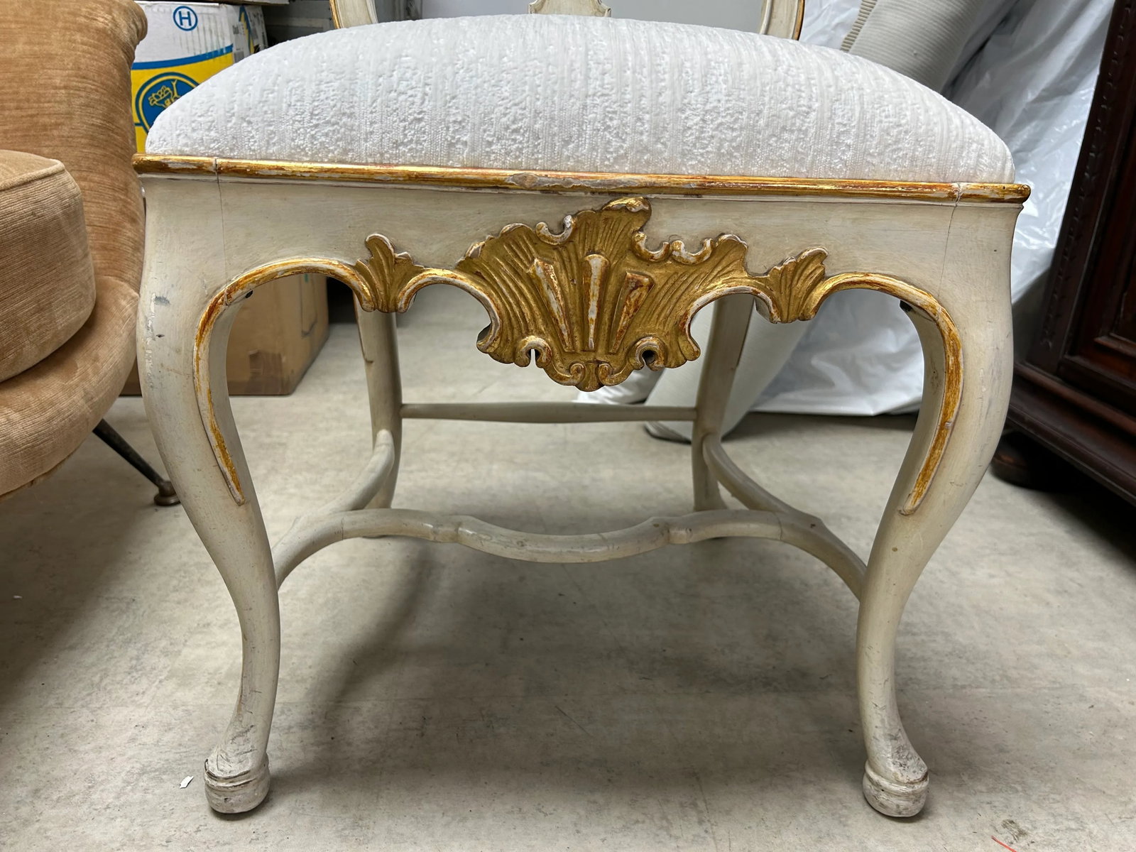1920s Antique Italian Painted and Gilt Chair - 3