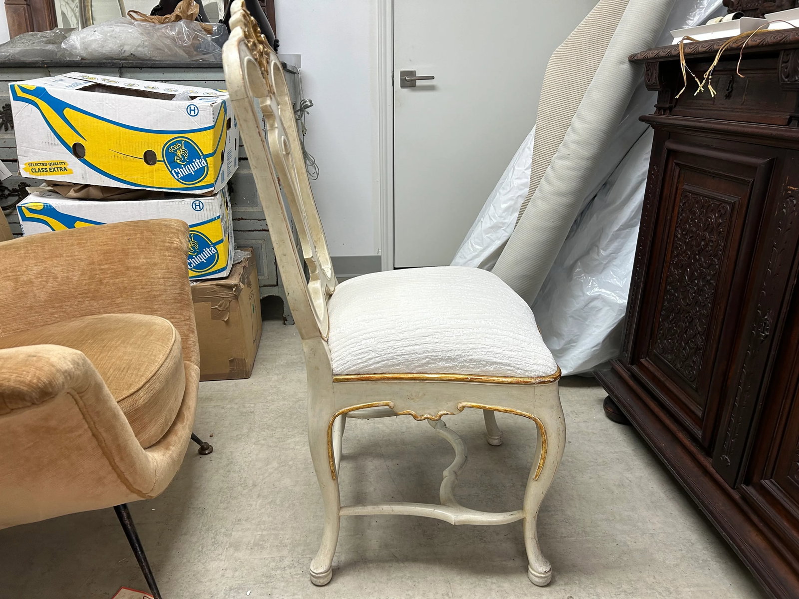 1920s Antique Italian Painted and Gilt Chair - 5