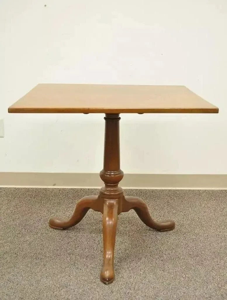 Mid 20th Century Kittinger Williamsburg Adaption Colonial Queen Anne Cherry Square Side Tea Table - 10