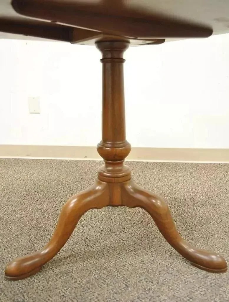 Mid 20th Century Kittinger Williamsburg Adaption Colonial Queen Anne Cherry Square Side Tea Table - 6