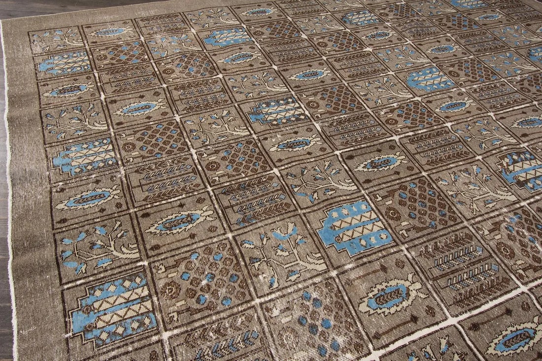 Vintage Distressed Persian Tabriz Garden Wool Rug - 4