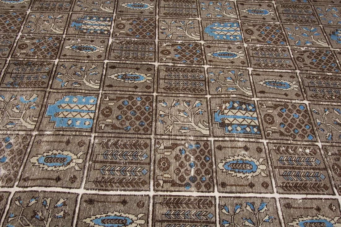 Vintage Distressed Persian Tabriz Garden Wool Rug - 5