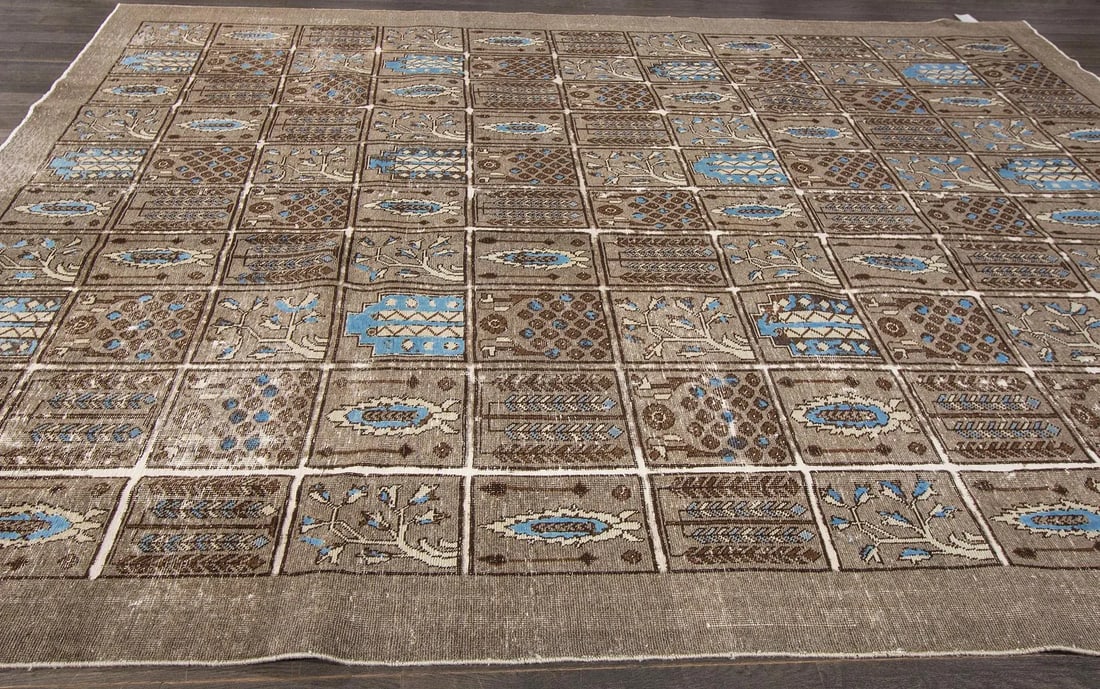Vintage Distressed Persian Tabriz Garden Wool Rug - 7