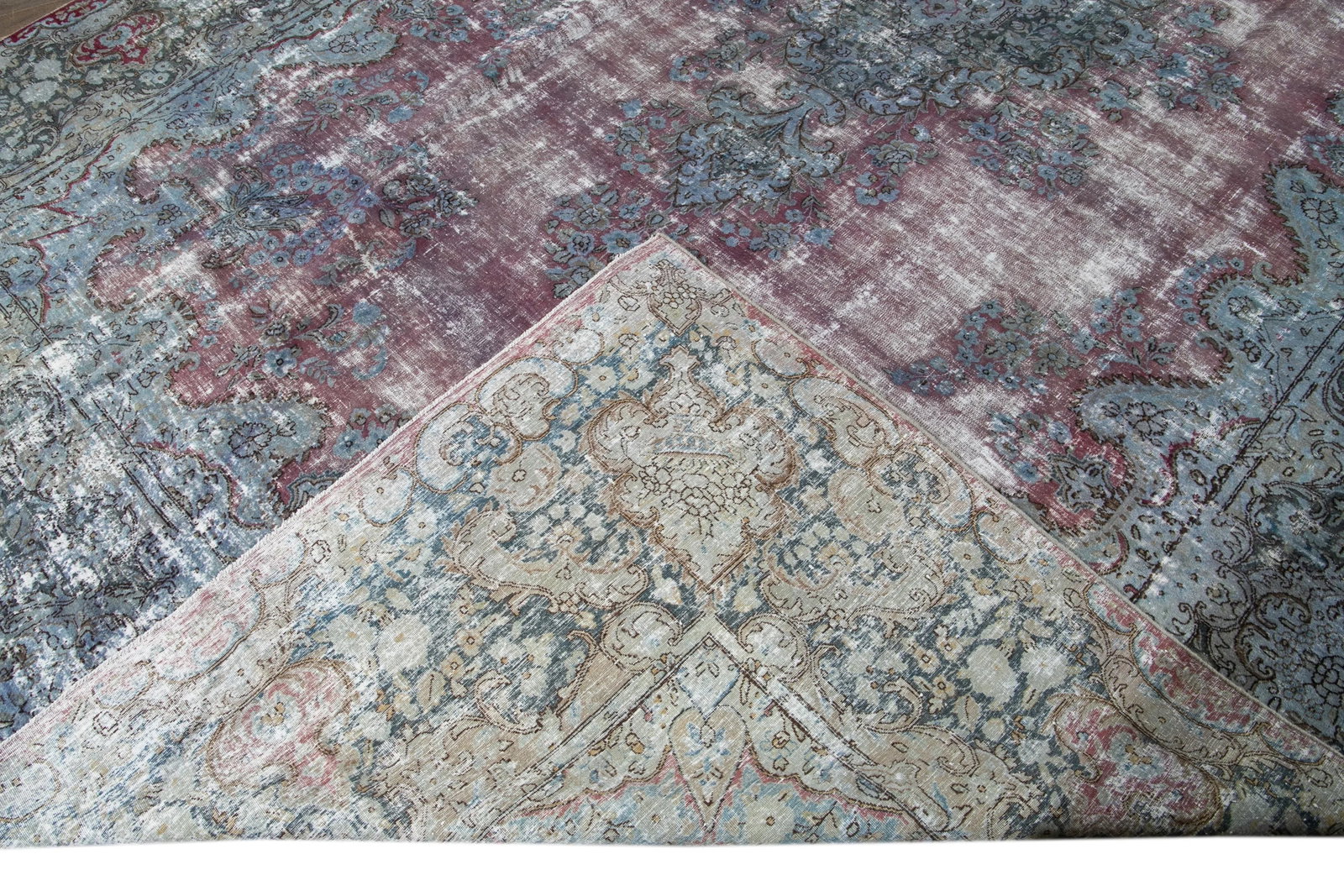 Mid-20th Century Vintage Distrssed Wool Rug 10 X 13 - 4