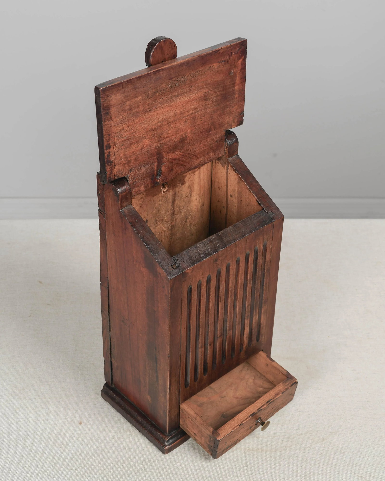19th Century French Boite a Sel or Salt Box - 8