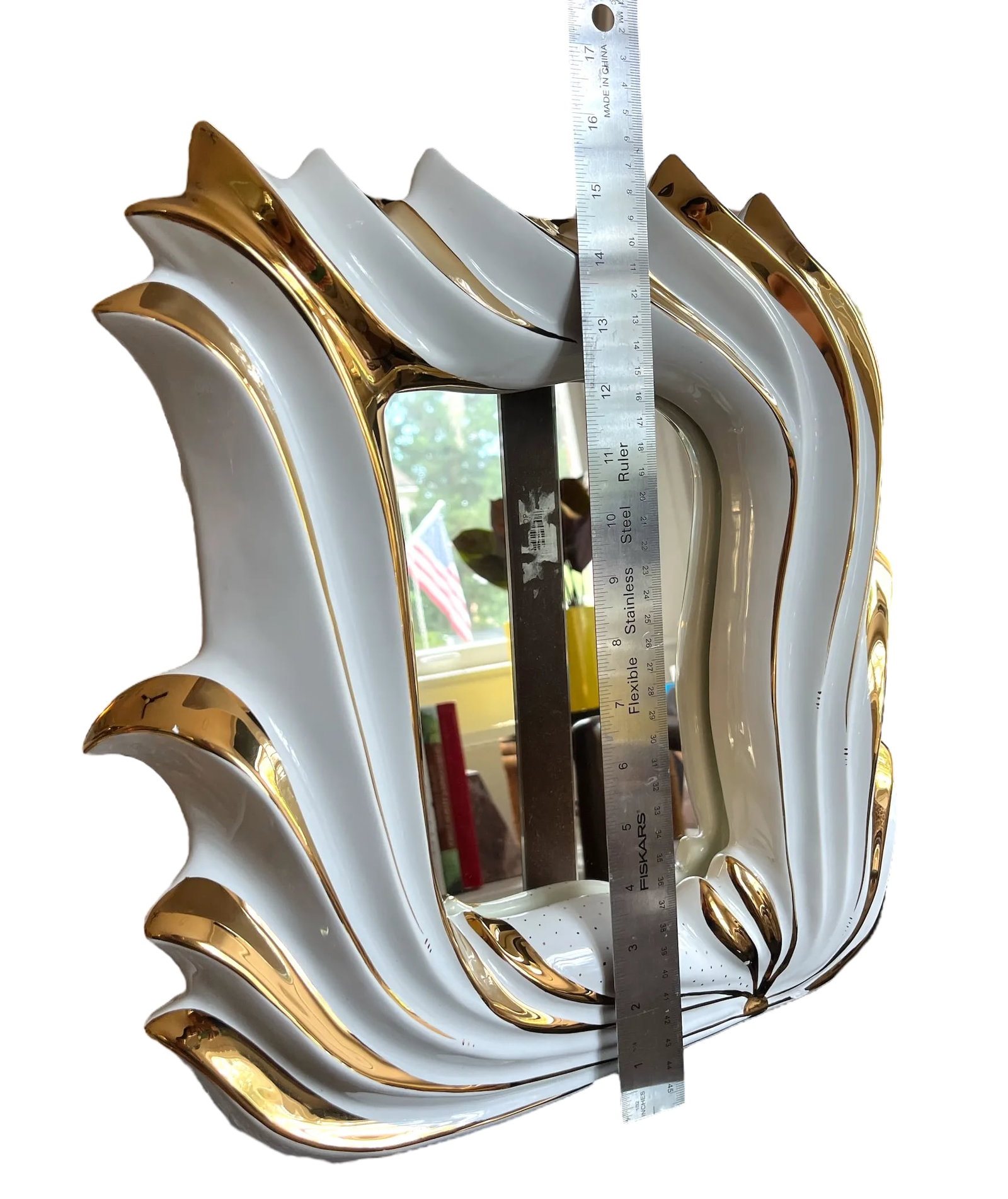 Italian 1960s White Porcelain Flame Mirror With 24k Gold Gilt Oro Zecchino Decoration Flourishes - 6