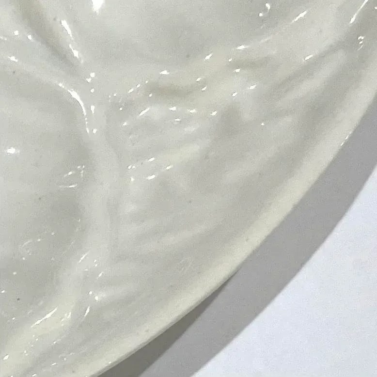 Mid 20th Century White Oyster Plate by California Pottery - 5