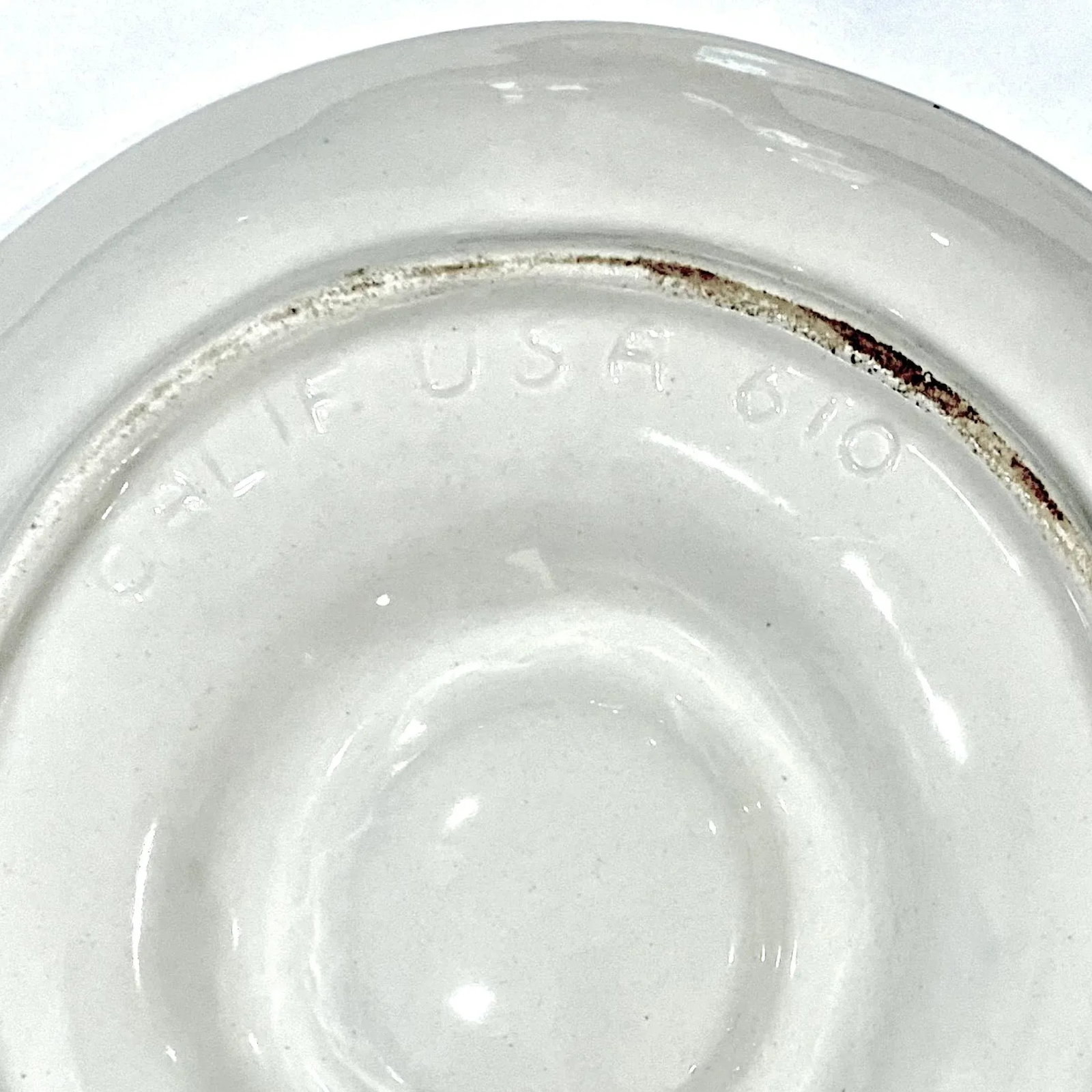 Mid 20th Century White Oyster Plate by California Pottery - 8
