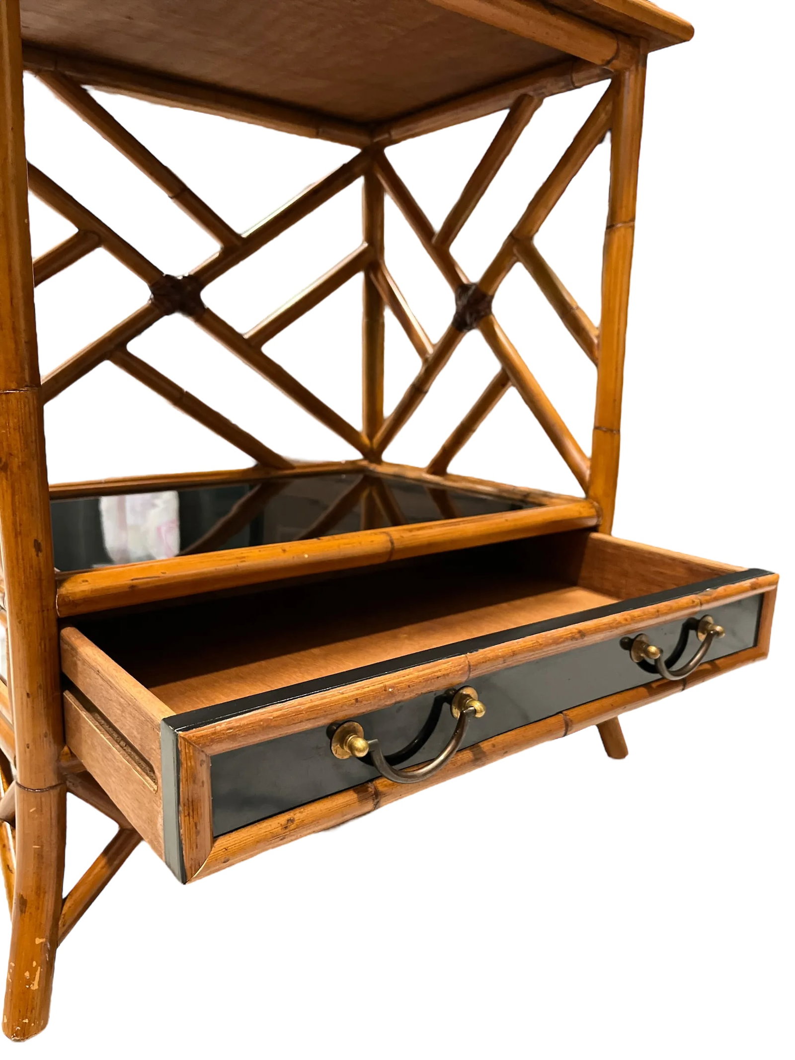 1970s Vintage Bamboo, Leather and Black Lacquer Side Table or Small Bar Regency Chinoiserie Style - 7