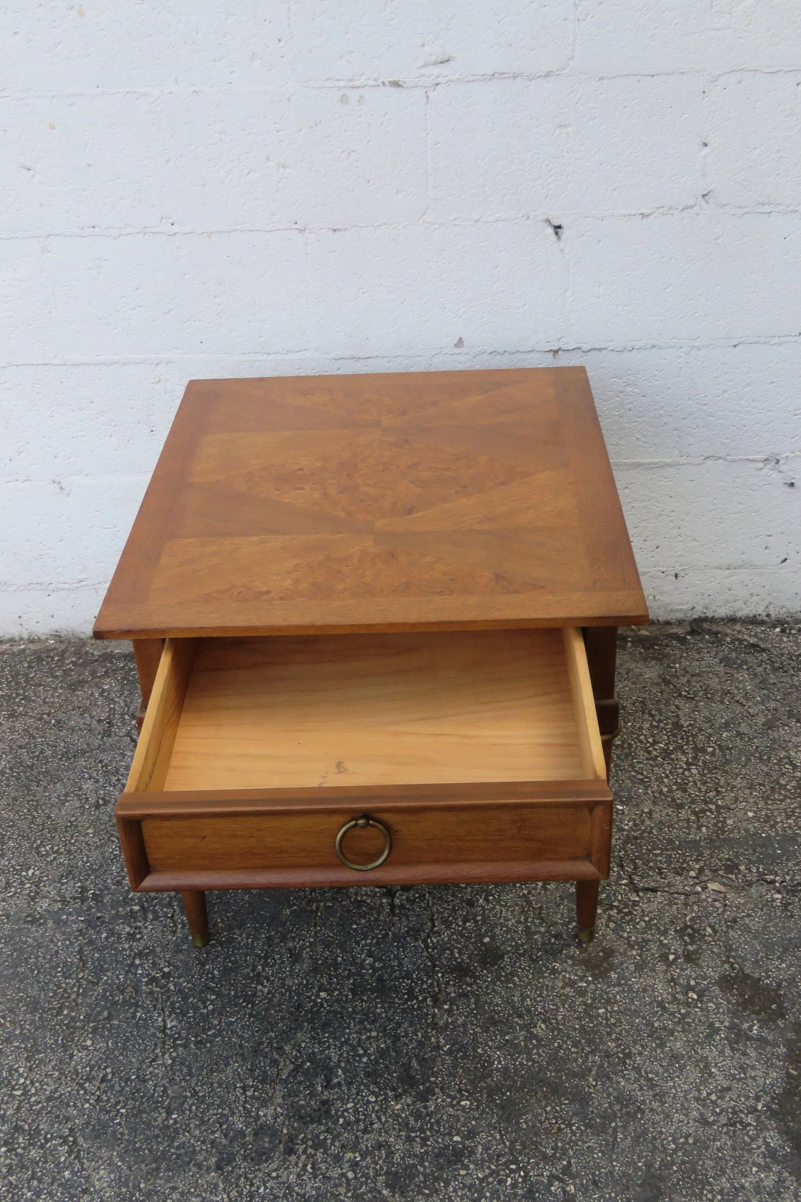 American of Martinsville Mid Century Modern Side End Lamp Table 5977 - 5