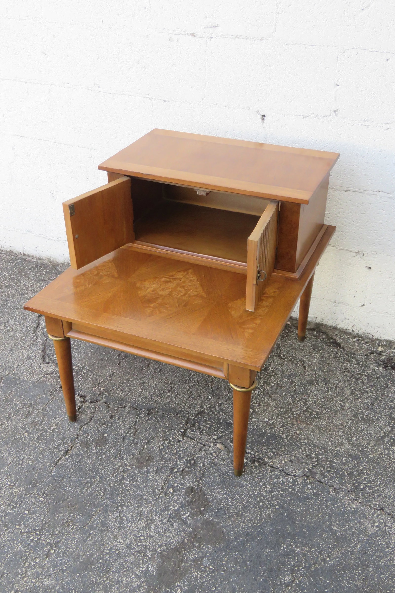American of Martinsville Mid Century Modern Two Tiers Side End Lamp Table 5978 - 9