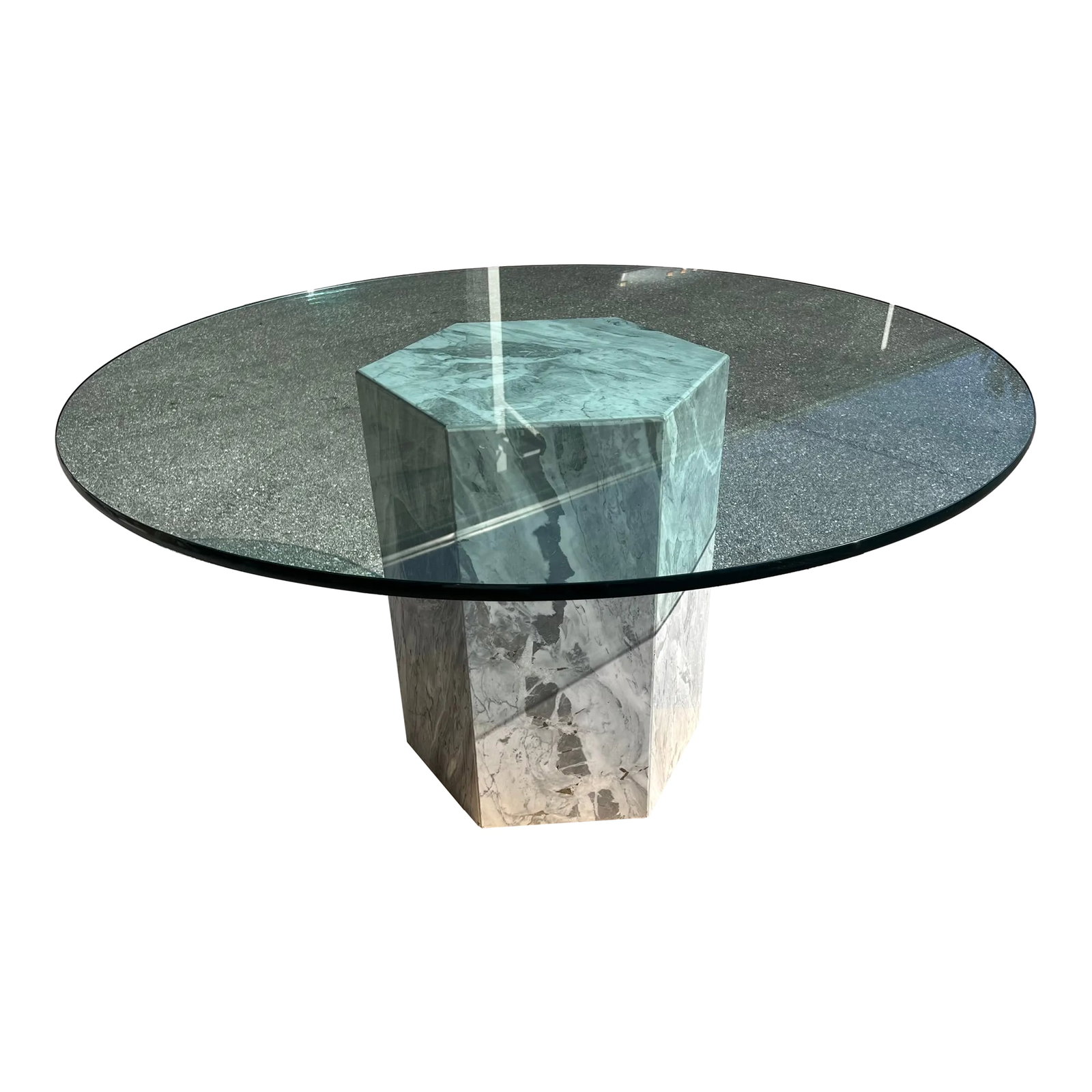 Italian Modern Sculptural Octagonal Shaped Dining Table in Marble, Made in 1970s (1 of 6)