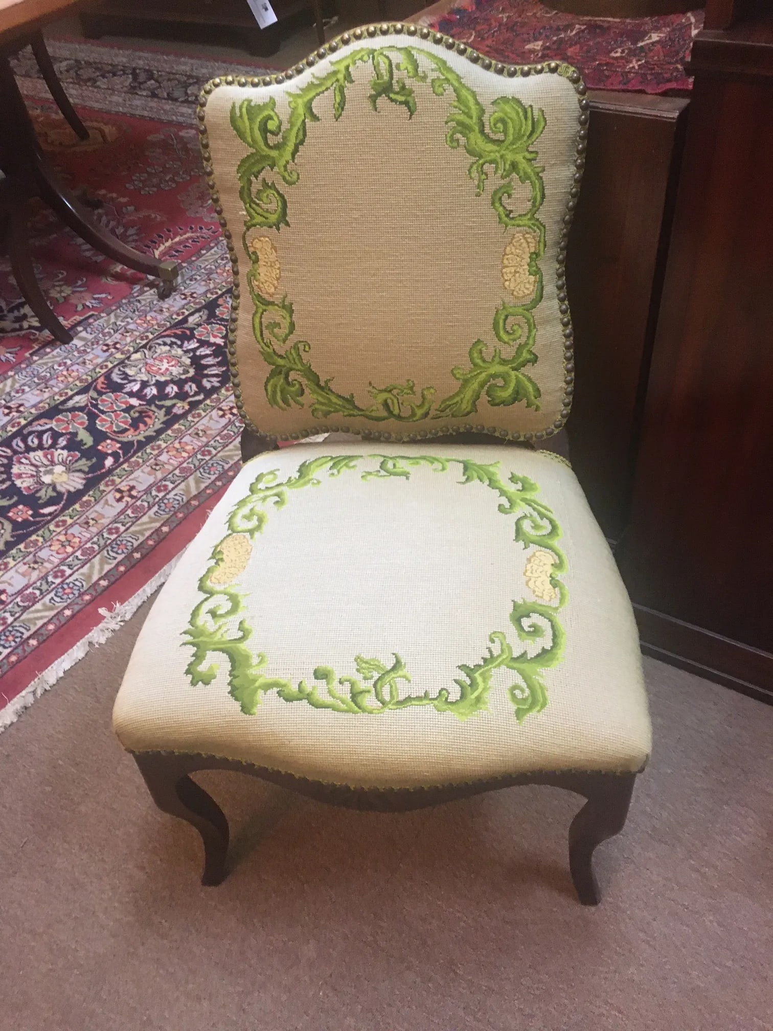 Early 1800s Regency Walnut Side Chair Side Chair With Needlepoint Upholstery - 12