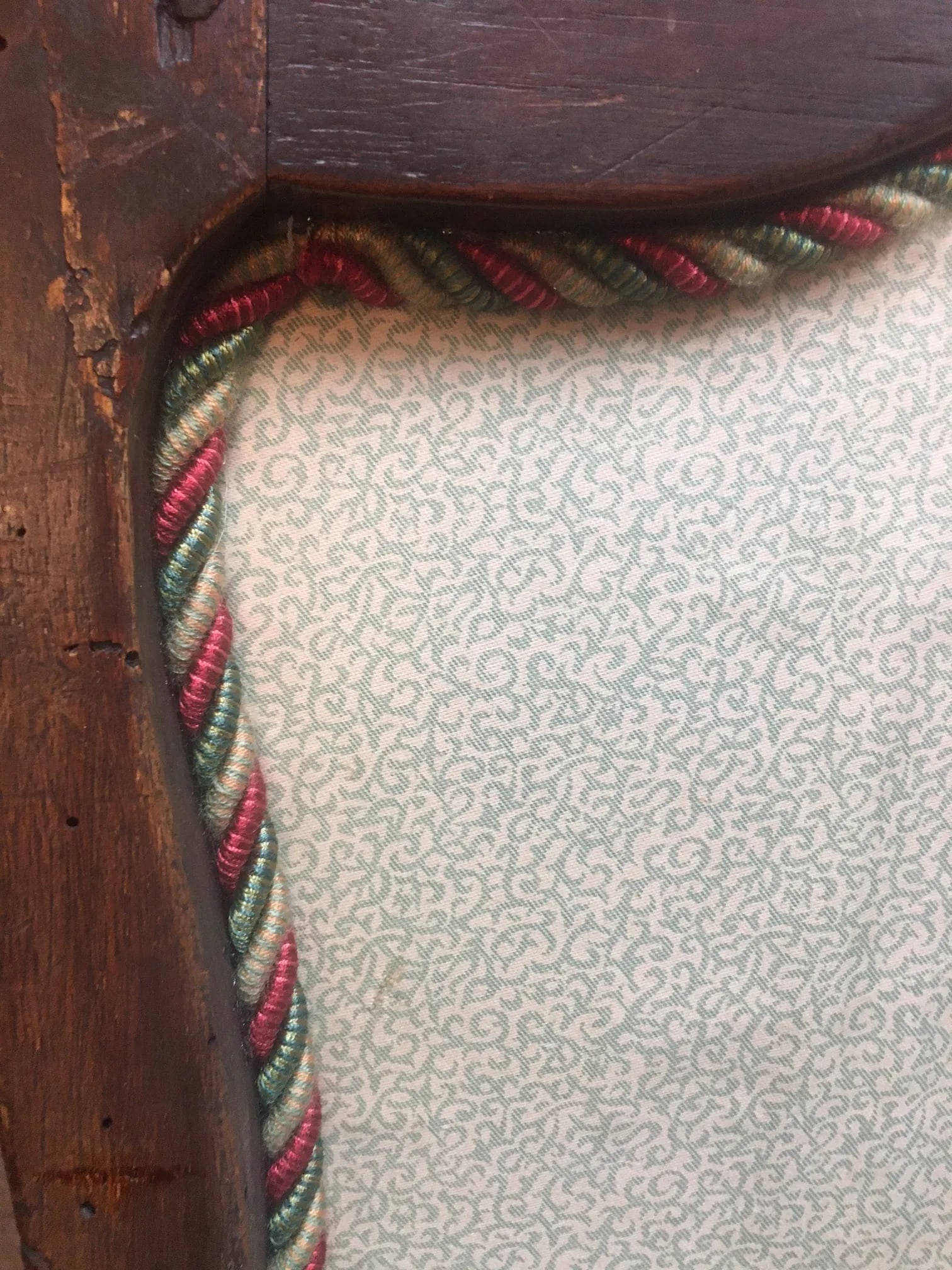 Early 1800s Regency Walnut Side Chair Side Chair With Needlepoint Upholstery - 8