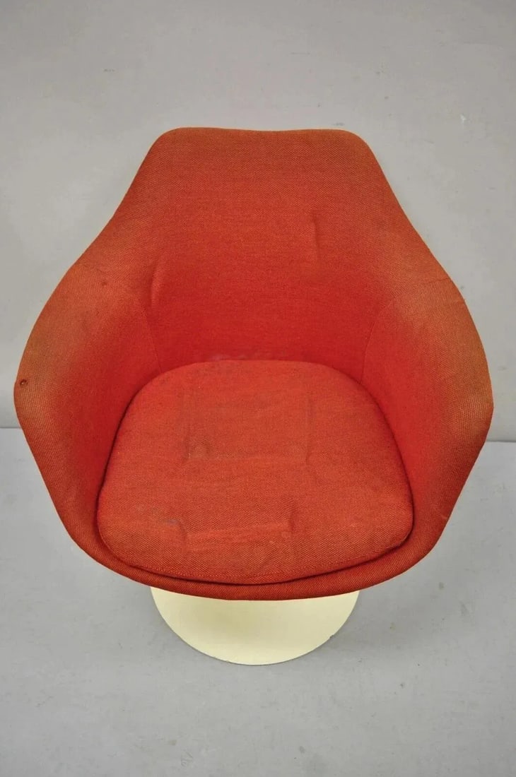 Mid 20th Century Vintage Knoll Eero Saarinen Red Upholstered Fiberglass Tulip Arm Chair - 3