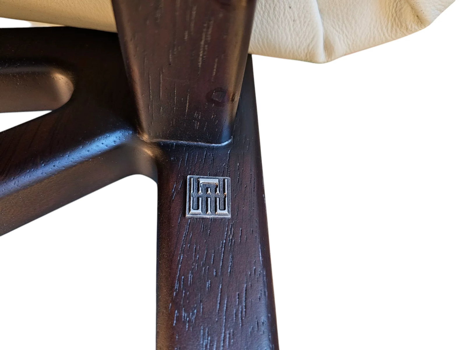 Pair of Chairs by Adriana Hoyos - 9