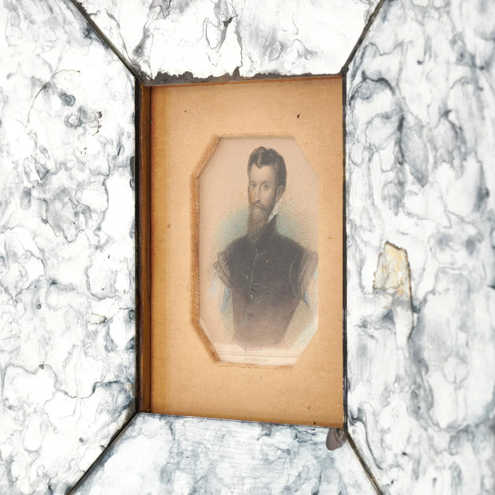 Set of Mid-Century French Paintings and Mirrored Frames - 10