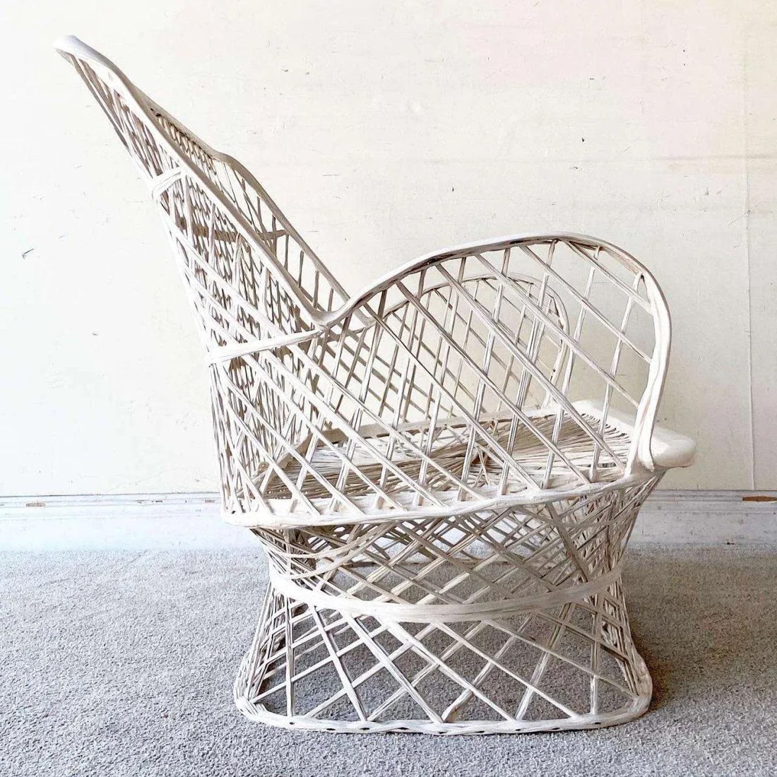 Mid Century Modern Spun Fiberglass Loveseat - 7