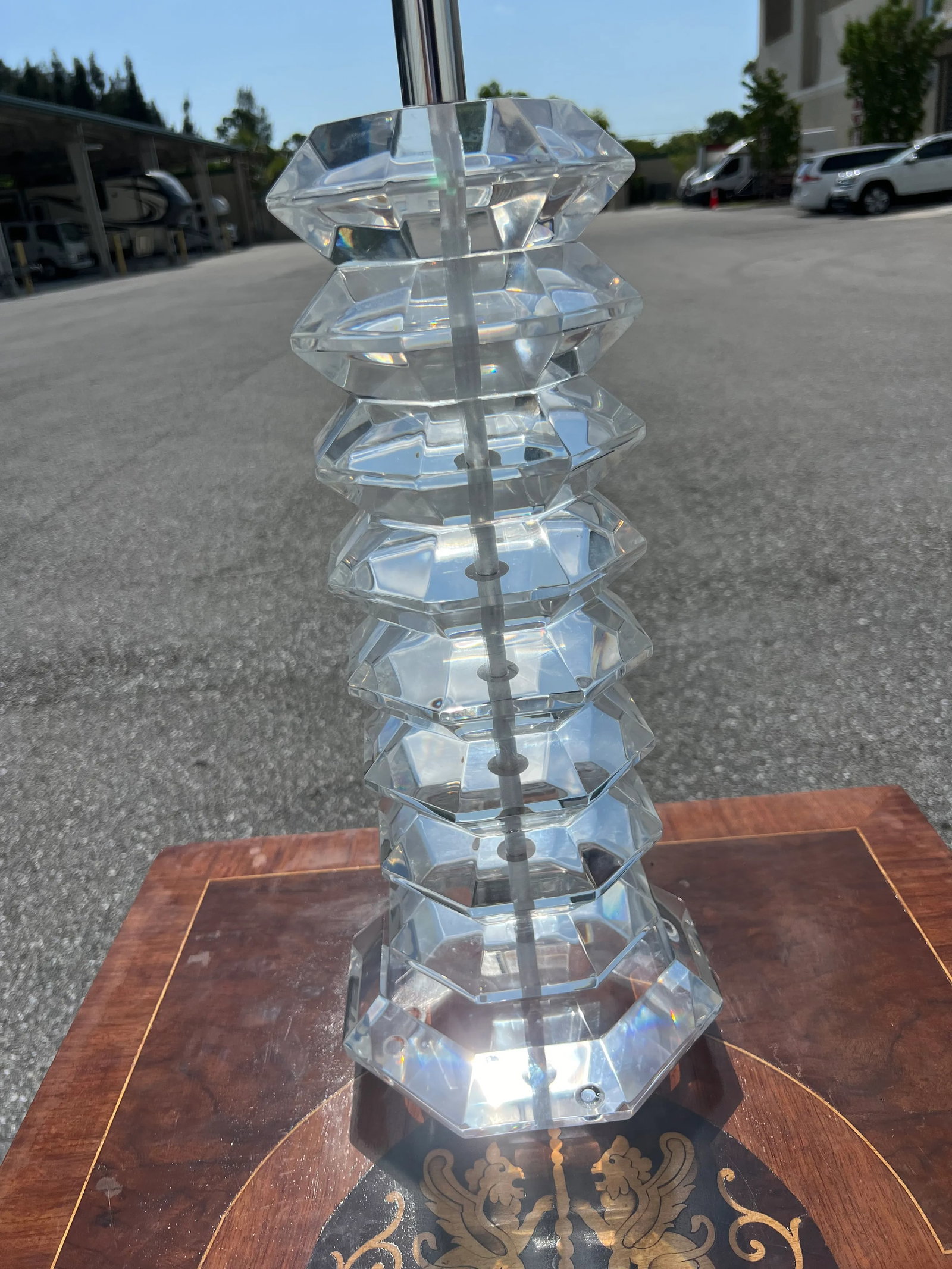 1960s Monumental Pair of Stacked Lucite Lamps in the Style of Karl Springer - 3