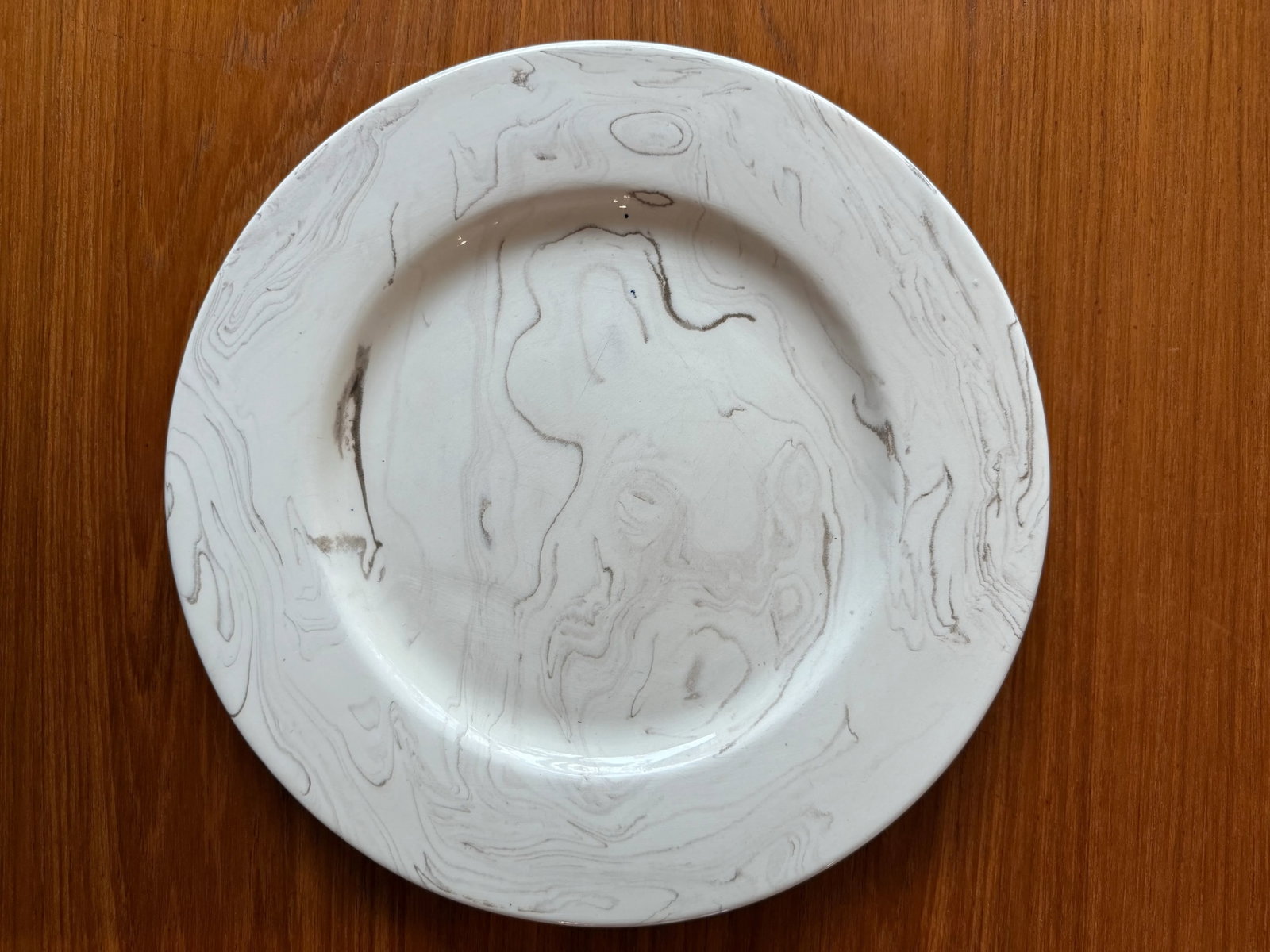 Set of 4 French Ceramic Plates With Cream and Brown Marbled Design - 2