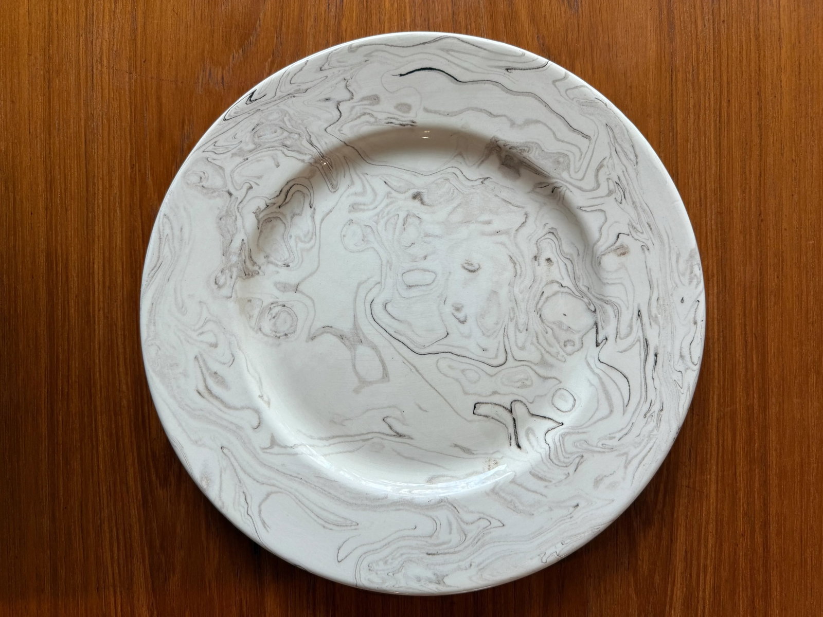 Set of 4 French Ceramic Plates With Cream and Brown Marbled Design - 5