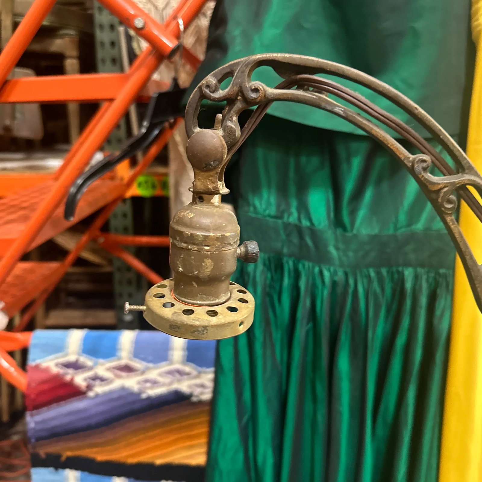 1970s Brass Floor Lamp - 2