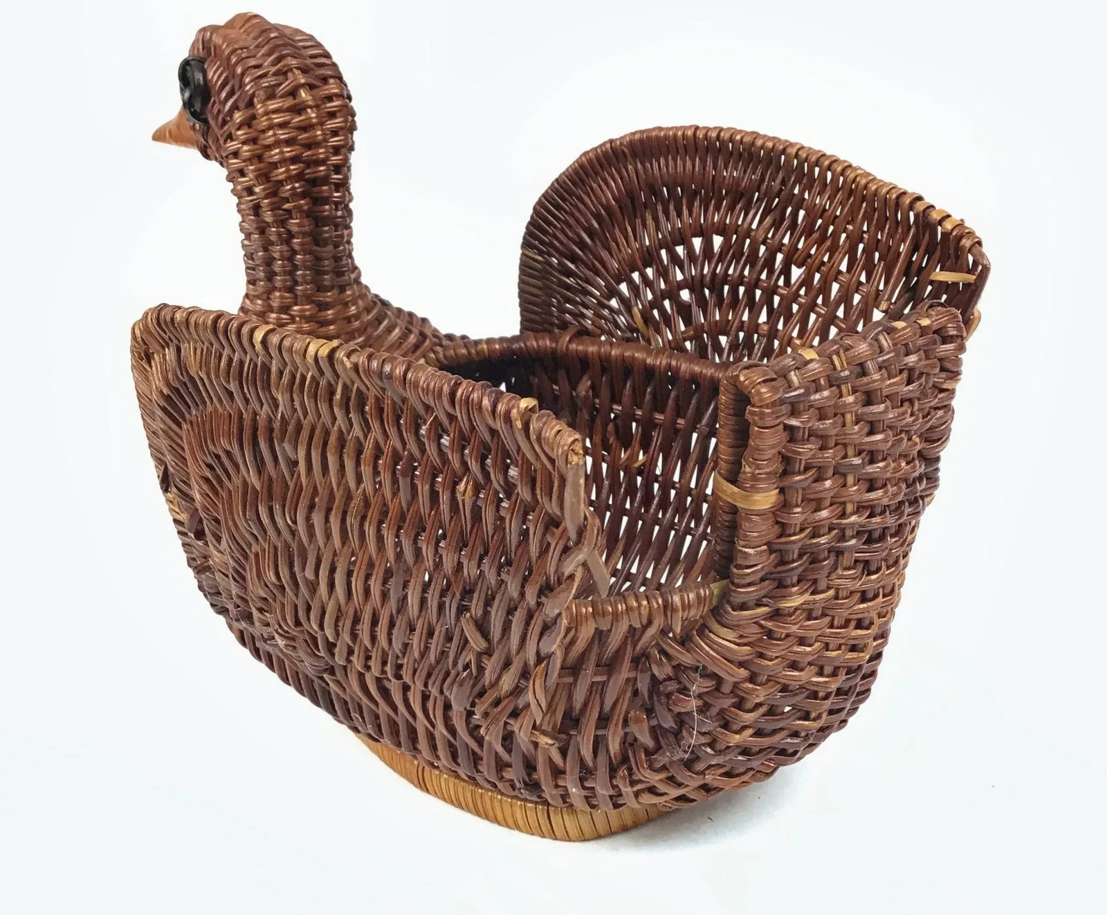 Boho 1970s Woven Wicker Duck Trinket Basket - 4