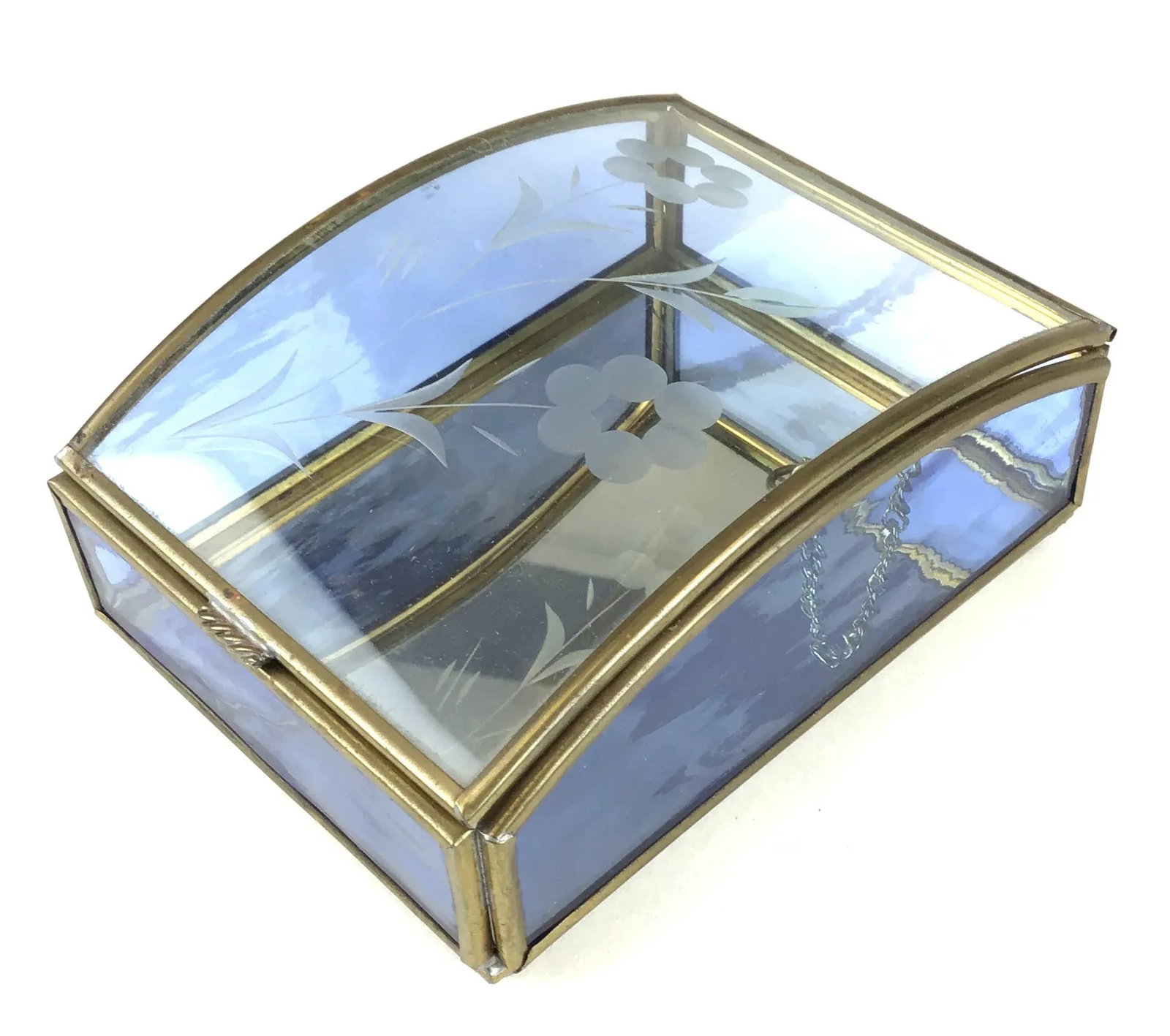1960s Etched Glass and Brass Dome Display Case - 6