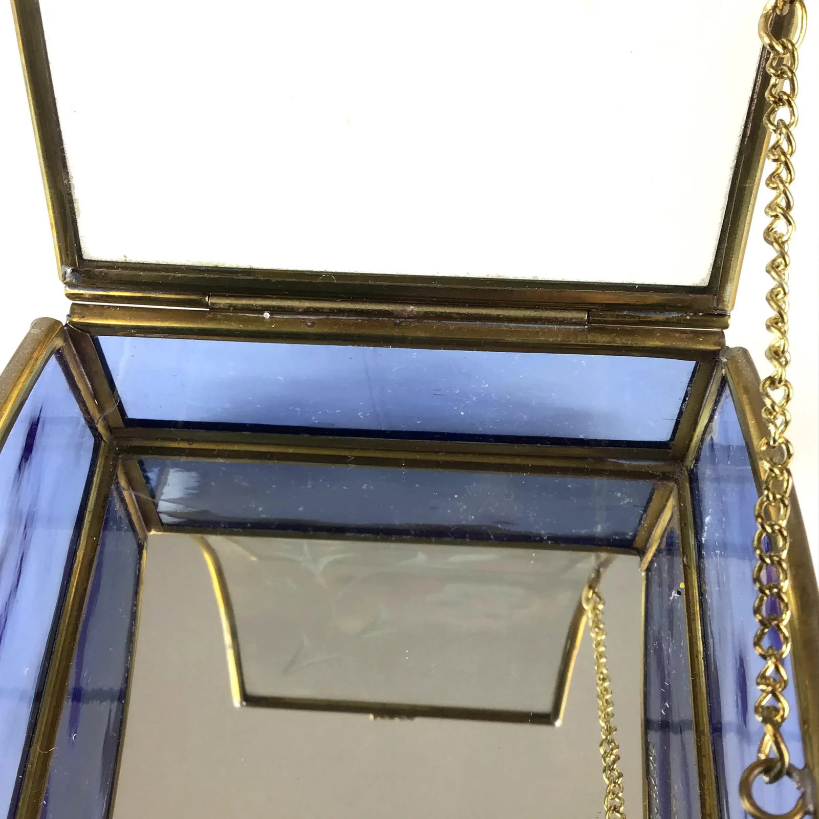 1960s Etched Glass and Brass Dome Display Case - 8