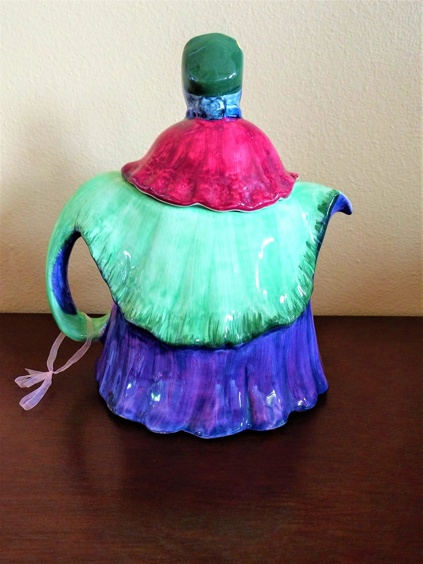 1930s English Lady Figural Tea Pot Set With Sugar and Creamer by h.j. Wood - Set of 3 - 6