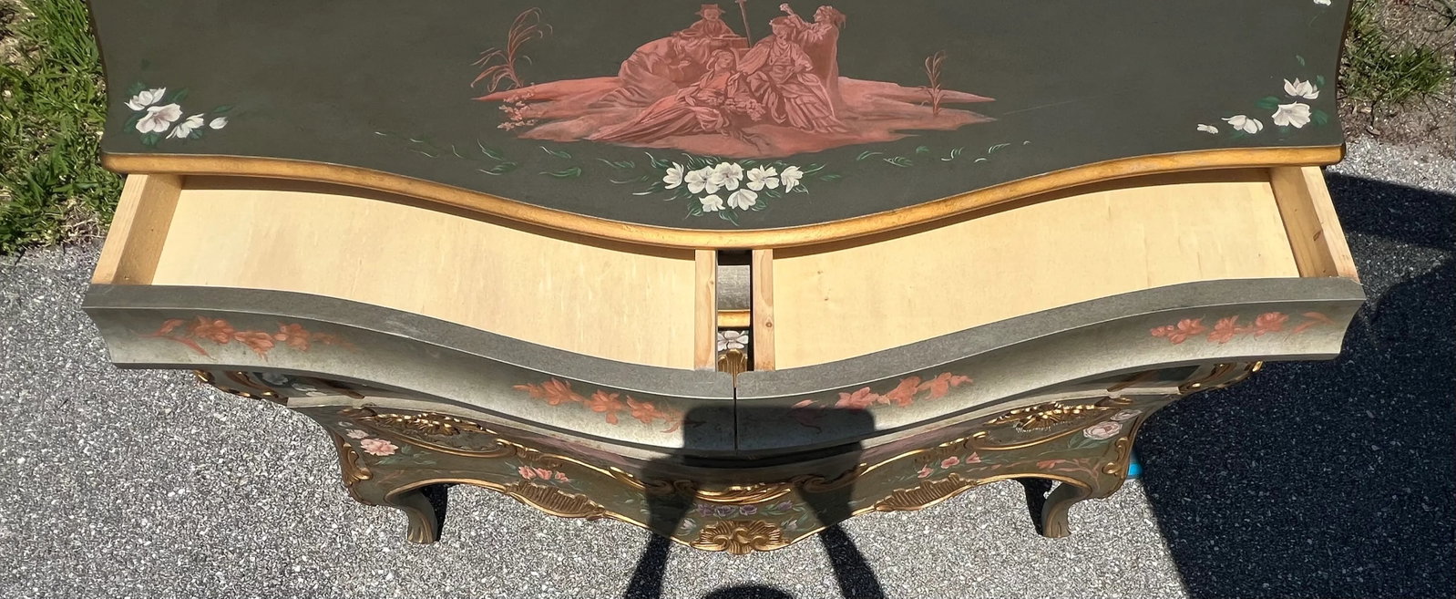 Decorated Venetian Rococo Bombe Commode - 7