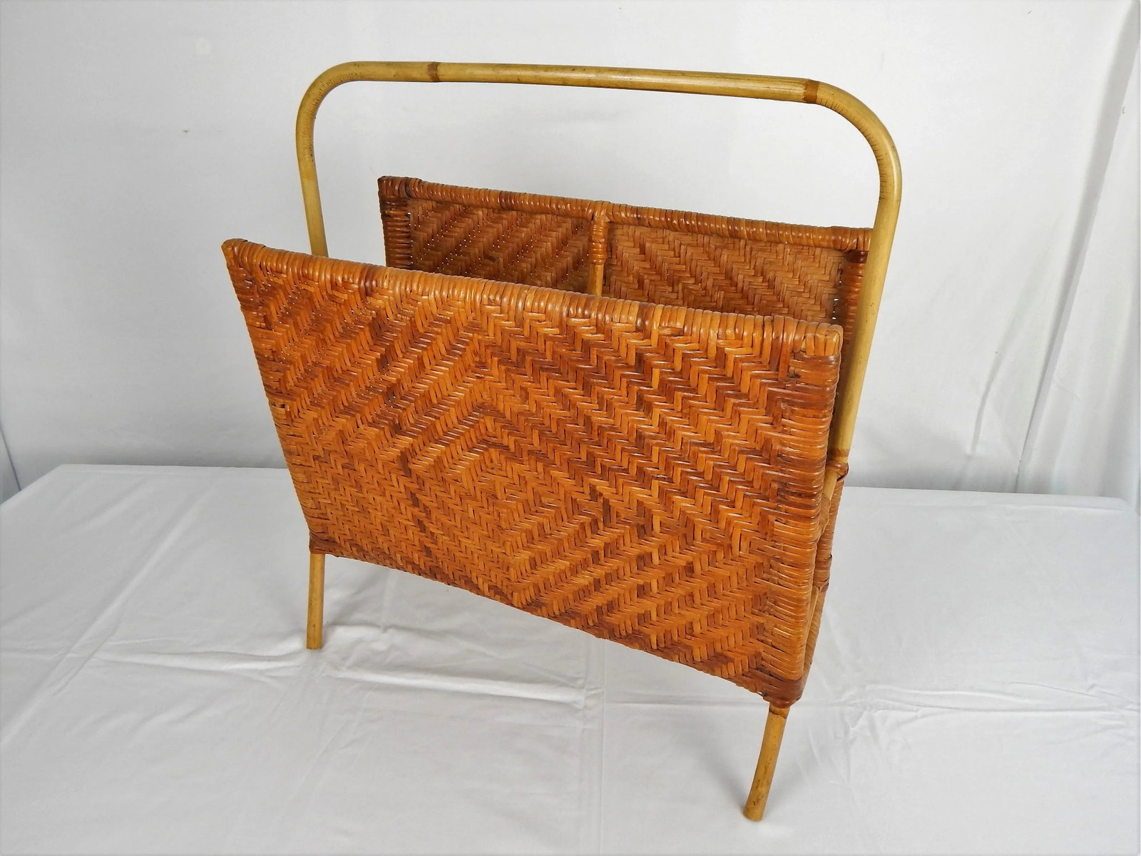 Large Mid-Century Woven Rattan & Bamboo Magazine Rack - 13