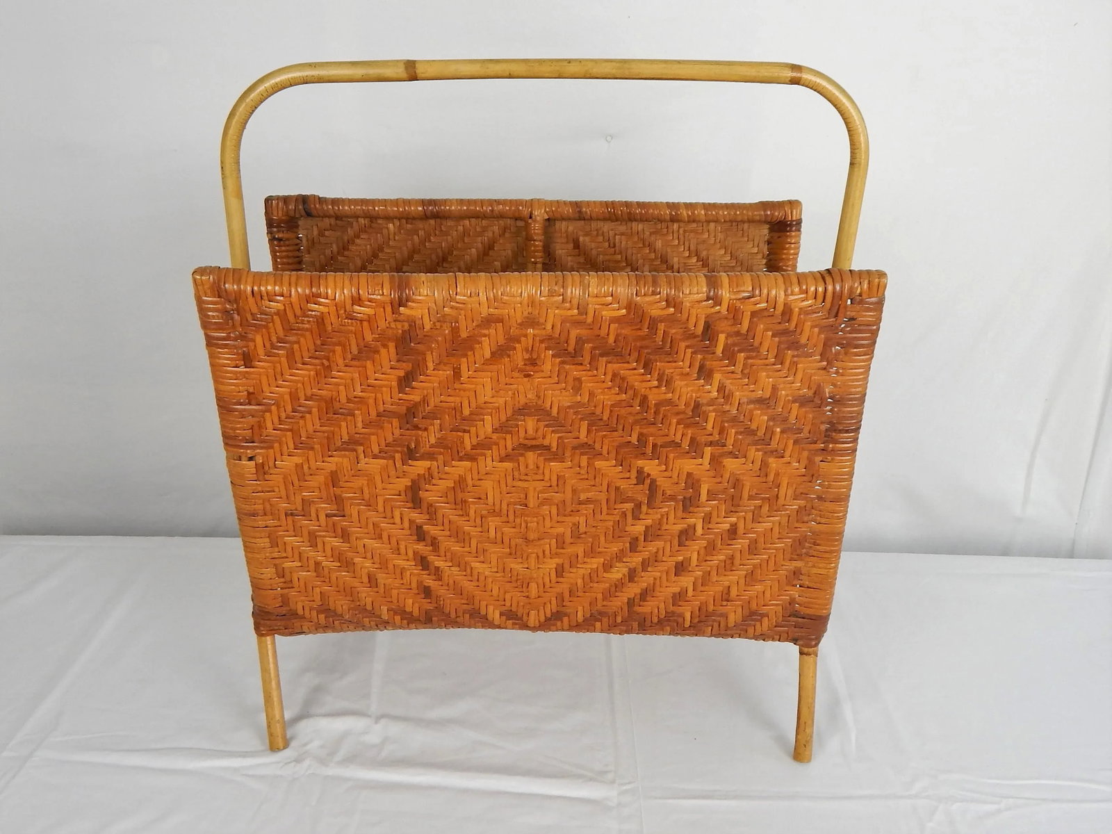 Large Mid-Century Woven Rattan & Bamboo Magazine Rack - 3