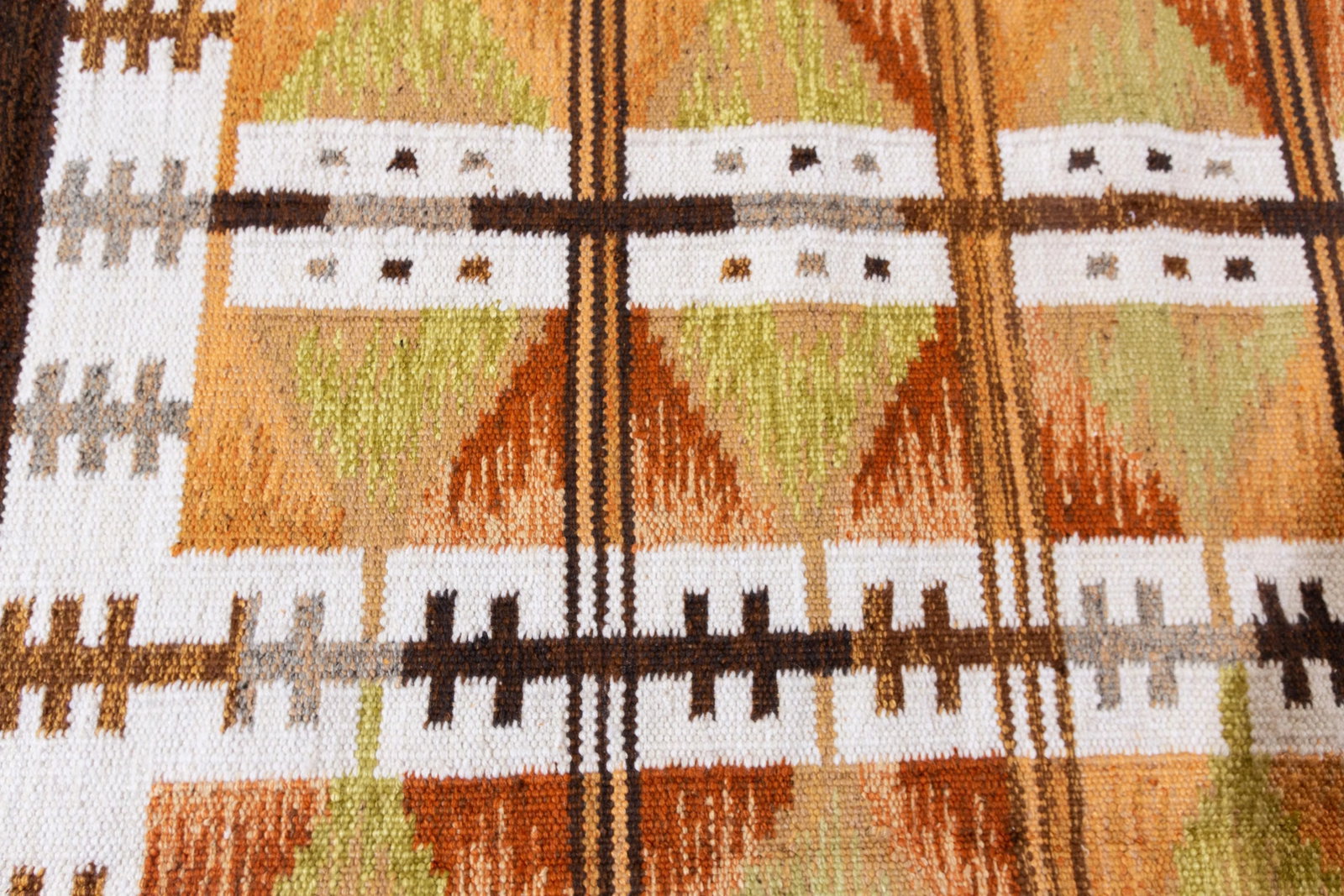 21st Century Modern Scandinavian-Style Rug - 8