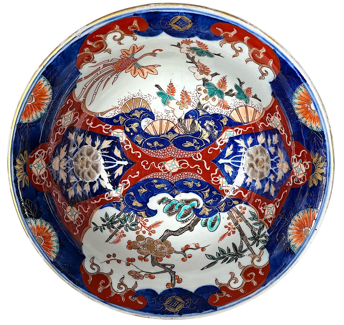 19th Century Meiji Period Japanese Cobalt Blue, Iron Red, and Gold Imari Bowl - 2