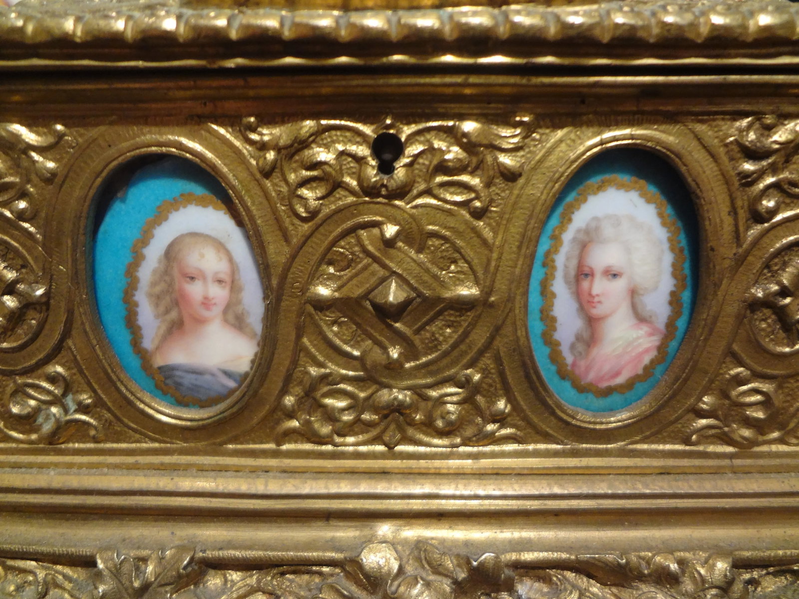 19th Century French Bronze Jewel Casket - 4