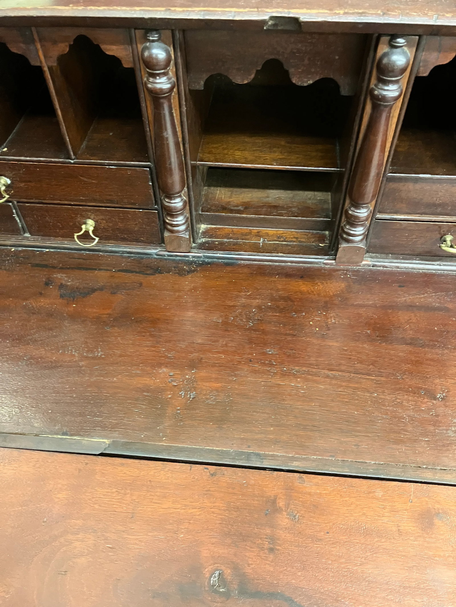 Antique Solid Mahogany Secretary Desk With Brass Hardware, Signed Plymouth Ma (Massachusetts) - 6