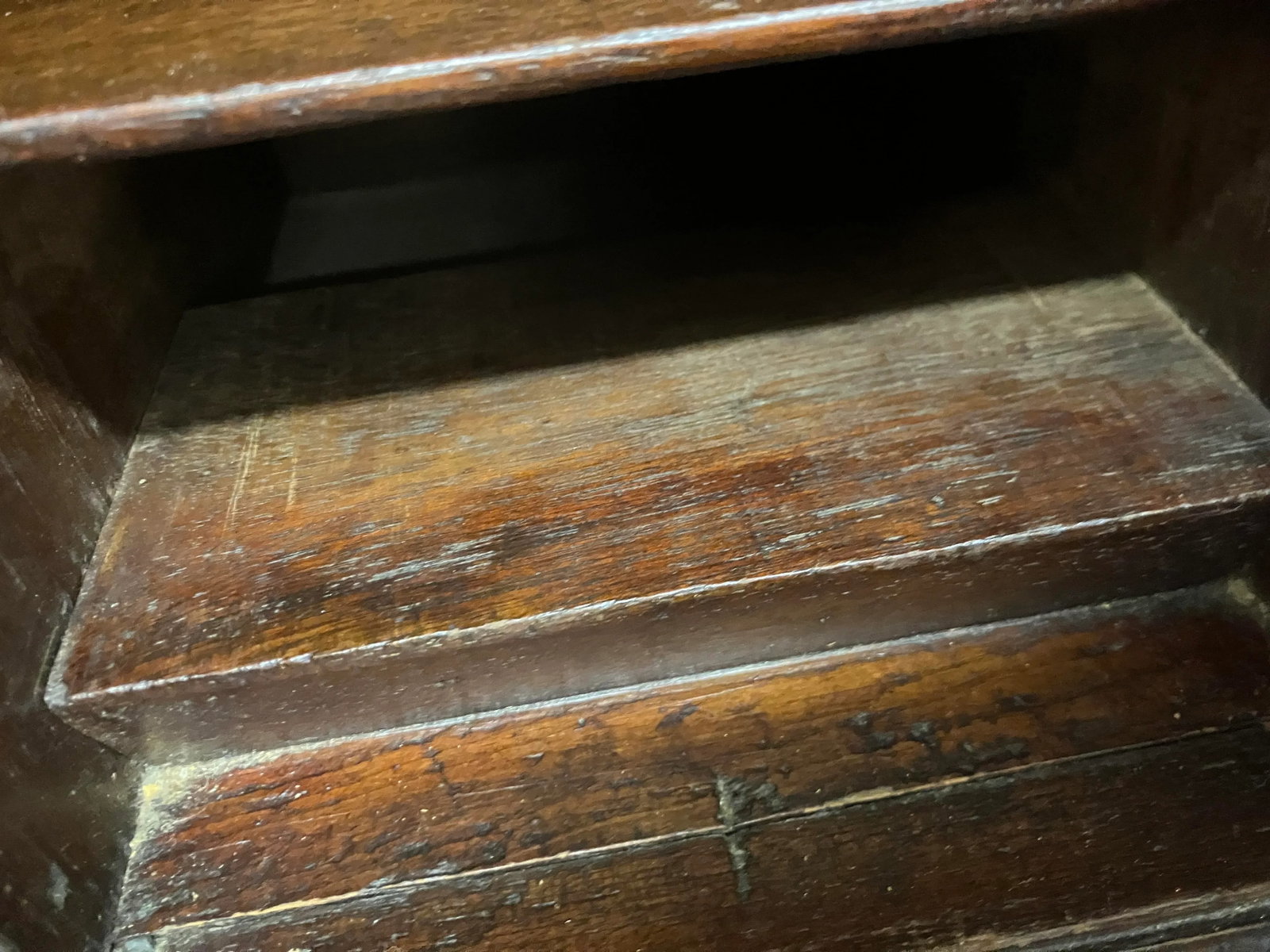 Antique Solid Mahogany Secretary Desk With Brass Hardware, Signed Plymouth Ma (Massachusetts) - 7