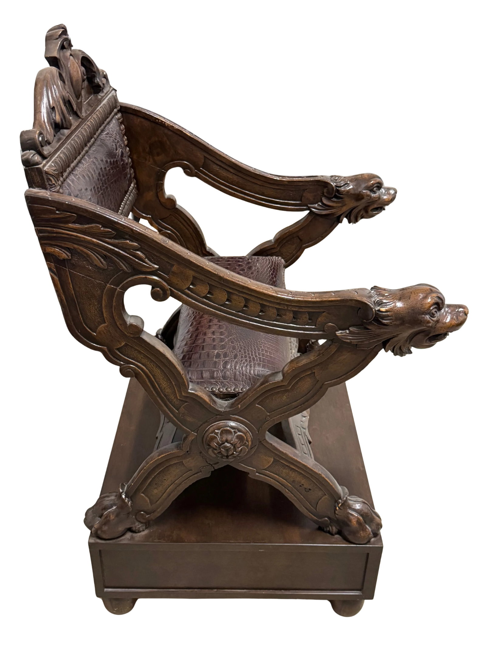 Early 20th Century Carved Dog-Head Savonarola Chair - 7
